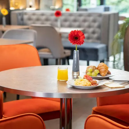Leonardo Hotel Vienna Hauptbahnhof-2